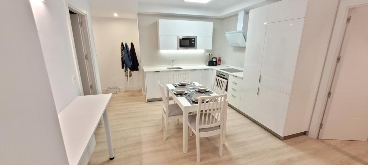Cozy White Home In Getxo Exterior photo